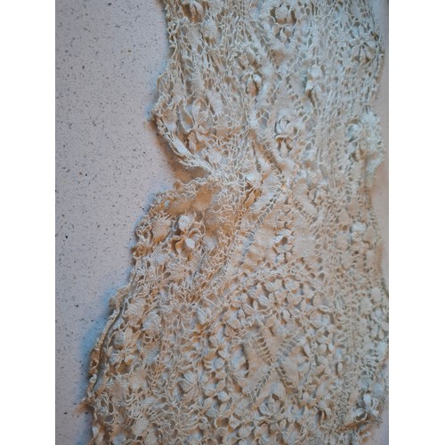 40 - A late 19th Century Maltese cream lace wedding veil A/F with characteristic Maltese cross design app... 