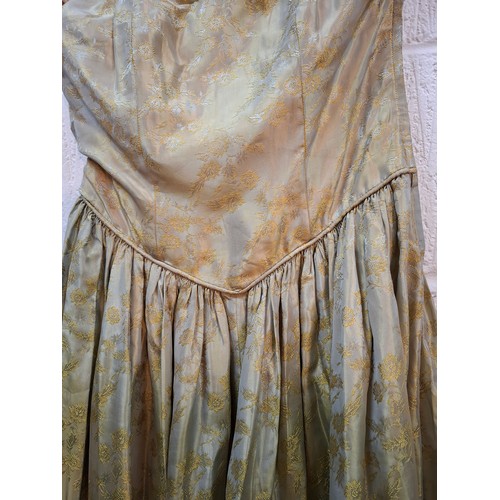 11 - Hardy Amies- A vintage cream sleeveless ball gown A/F approx 32