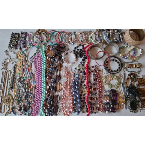 35 - Three pairs of Paul Smith cufflinks, a pair of silver tone Dunhill cufflinks and others to include n... 