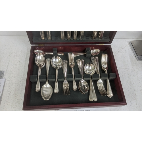 A George Butler silver plated eight place setting canteen Location: 2.4 ...