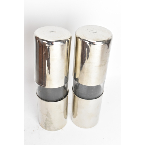 179 - An early 20th century Drew & Sons Picadilly Circus 'En Route' picnic set,  in a brown leather travel... 