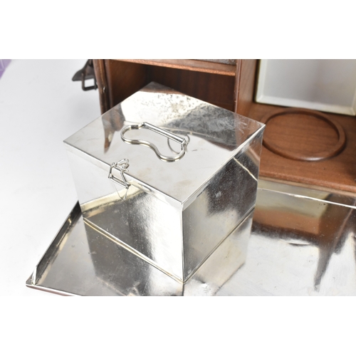 179 - An early 20th century Drew & Sons Picadilly Circus 'En Route' picnic set,  in a brown leather travel... 