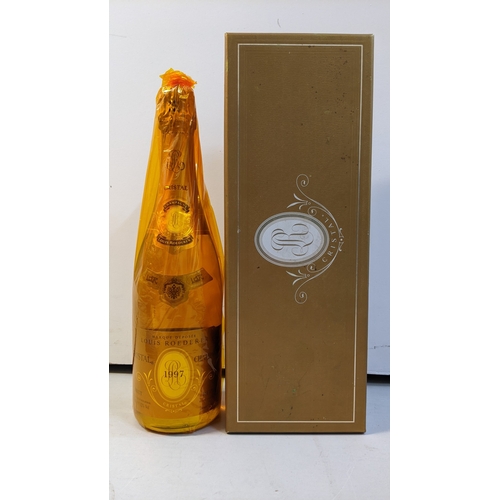 230 - A bottle of Louis Roederer Cristal Champagne, vintage 1997, Brut, 12% vol, in original sealed gold c... 