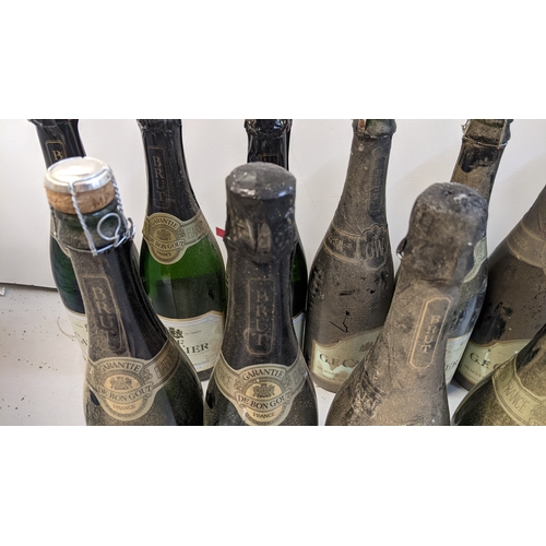 232 - A group of fifteen bottles of G.F. Cavalier Brut Vin Mousseux, elaboré en France, 10% and 10.5% vol,... 