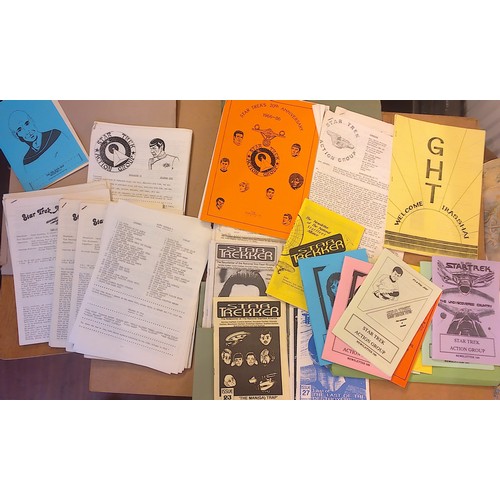 68 - Collection of Star trek vintage Fanzines and ephemera mainly UK Fan clubs includes:
IDIC (an acronym... 