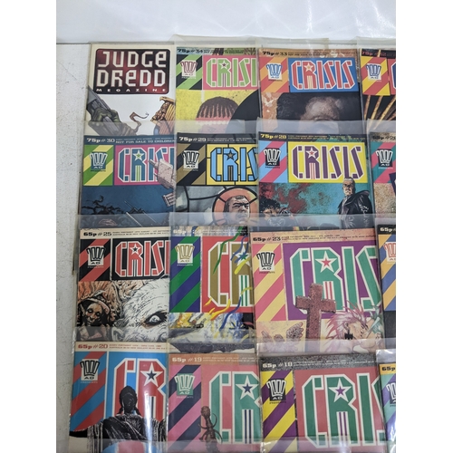 29 - ***THIS LOT HAS BEEN WITHDRAWN*** A large quantity of mainly 1990's 2000AD magazines mostly featurin... 