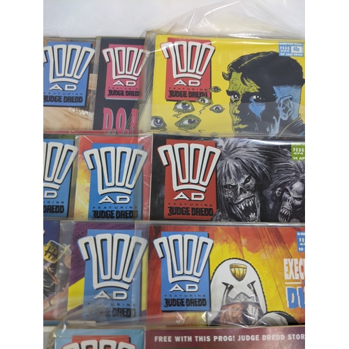 29 - ***THIS LOT HAS BEEN WITHDRAWN*** A large quantity of mainly 1990's 2000AD magazines mostly featurin... 