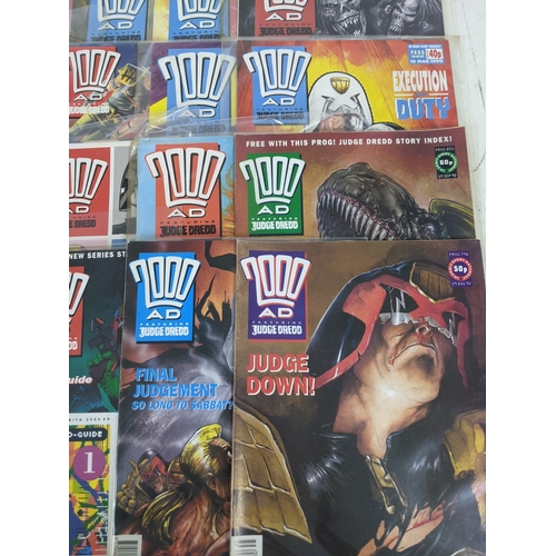 29 - ***THIS LOT HAS BEEN WITHDRAWN*** A large quantity of mainly 1990's 2000AD magazines mostly featurin... 