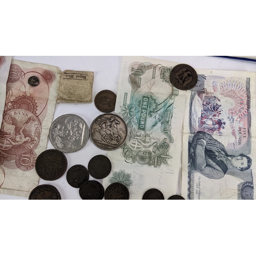 35 - British and World coins to include, 1890 Crown, 1951 Crowns and other commemorative examples, Victor... 