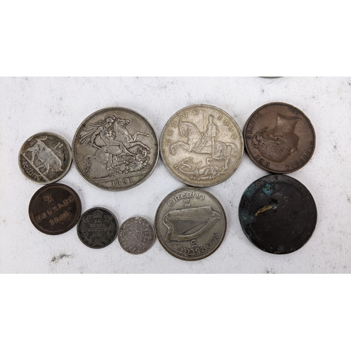 39 - Mixed World Coins - to include 1891 Crown, 1935 'Rocking Horse' Crown, Cartwheel Penny A/F,Ireland 1... 