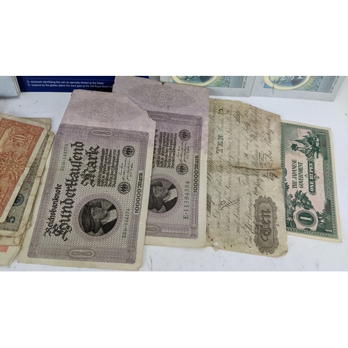 39 - Mixed World Coins - to include 1891 Crown, 1935 'Rocking Horse' Crown, Cartwheel Penny A/F,Ireland 1... 