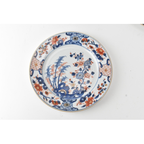 16 - A selection of 18th and 19th century Chinese porcelain, to include two 18th century Imari plates, tw... 