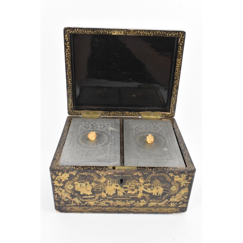 19 - A Chinese export lacquer tea caddy, 19th century, of rectangular form, decorated in gilt with figure... 