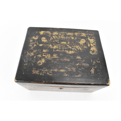 19 - A Chinese export lacquer tea caddy, 19th century, of rectangular form, decorated in gilt with figure... 