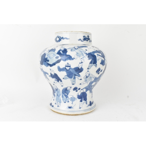 30 - A Chinese blue and white porcelain jar, 18th century, decorated with numerous figures, the shoulder ... 