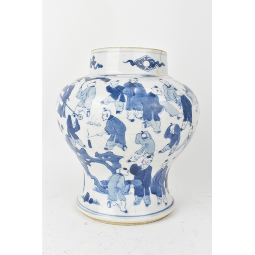 30 - A Chinese blue and white porcelain jar, 18th century, decorated with numerous figures, the shoulder ... 