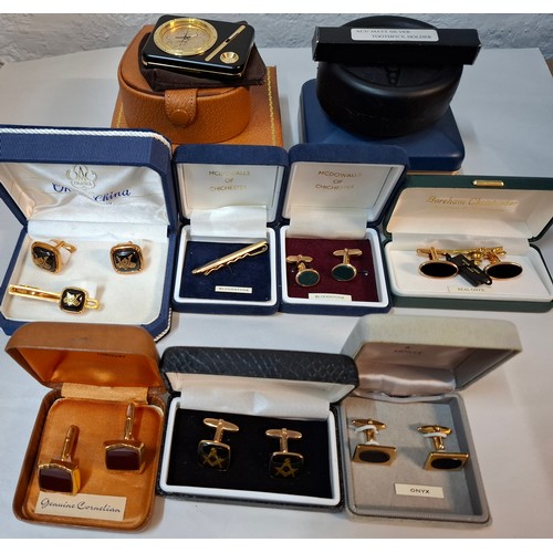 58 - A quantity of cufflinks, cloth badges, sporting brooches and small collectables to include 2 reprodu... 