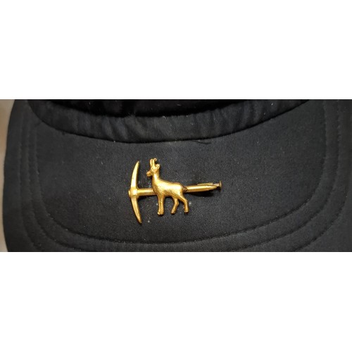 60 - Vintage hunting and deerstalker hats to include a German Terzel green cord hat with 2 hunting relate... 