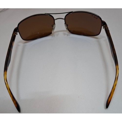 61 - Ray Bans- A pair of RB3445 brown metallic framed sunglasses with tortoiseshell effect temples and br... 