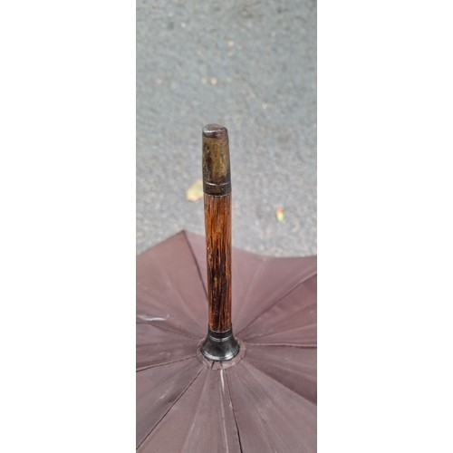 44 - A vintage S.Fox & Co Paragon Laurus brown umbrella having a treen cane effect handle terminating in ... 
