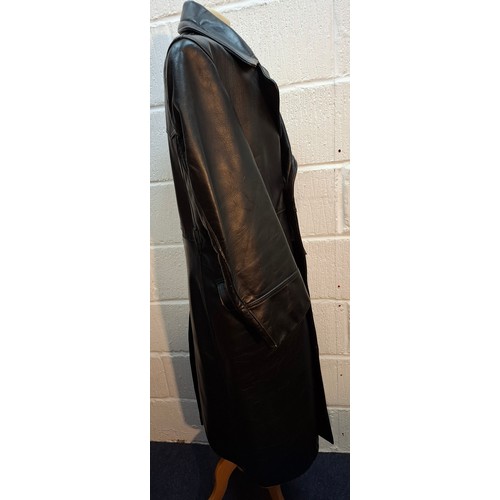 48 - A pre-1950's German URZO Lederen Kleding full length leather motorcycle coat, no belt. Location:Rail