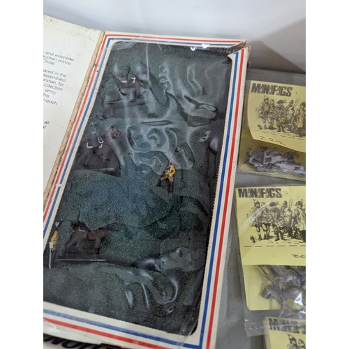 A collection of vintage lead model soldiers and others Location: 3-2 If ...