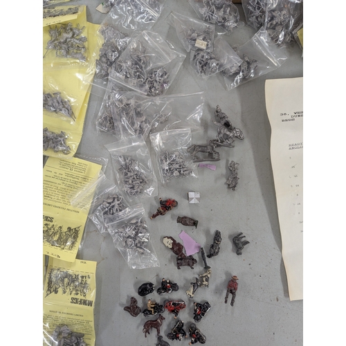 A collection of vintage lead model soldiers and others Location: 3-2 If ...