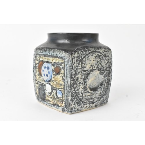 20 - A Troika pottery marmalade pot by Jane Fitzgerald, having geometric designs in relief and incised on... 