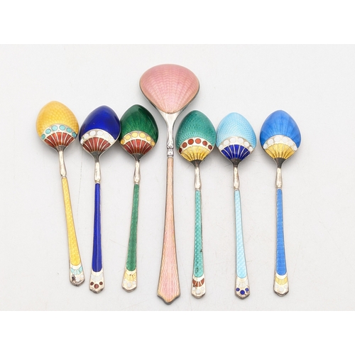 63 - A group of assorted silver and enamel tea and coffee spoons, total weight 86.5g
Location:A4F
If ther... 