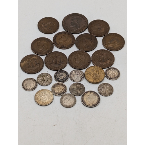 87 - A small group of British coinage to include pre-1920 silver and pre-1947 half-silver coinage and oth... 