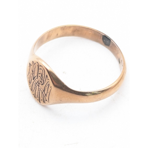 88 - A 9ct yellow gold signet ring with engraved initials, size N 1/2, 2.6g
Location:R2
If there is no co... 