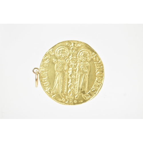 342 - An gold token, modelled as a replica Byzantine coin, tested as 18ct gold, of circular form depicting... 