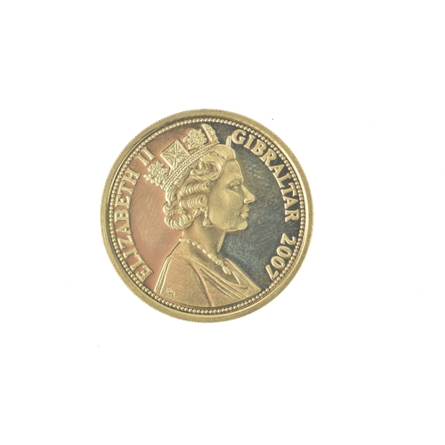57 - United Kingdom – Elizabeth II (1952-2022), Gibraltar gold £1 (Sovereign), dated 2007, commemorating ... 
