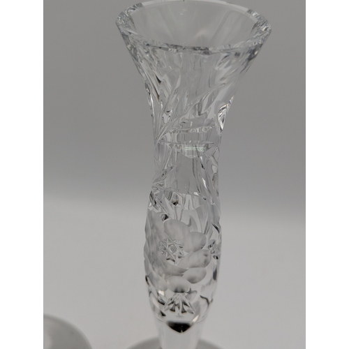 19 - A pair of Elizabeth II cut glass and silver filled bud vases, Birmingham 1985/86 marks for Broadway ... 