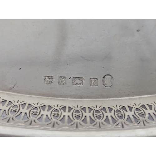 2 - A silver oval dish having pierced decoration hallmarked Birmingham 1934 with Jubilee mark 28cm L x 1... 