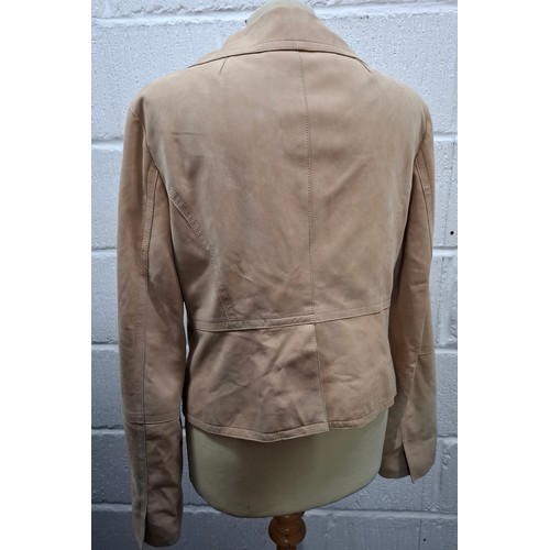 23 - Max Mara- A ladies tan suede box jacket having a white and tan floral lining, UK14. Location:Rail
Co... 