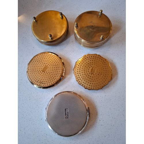 57 - Five 1970's compacts and footed trinket boxes to include Stratton. Location:BWR
If there is no condi... 