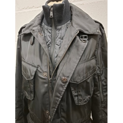 37 - Ralph Lauren- A black Waterproof Black Label Cargo Escape jacket having a double opening with detach... 