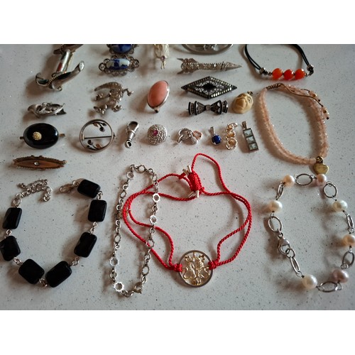 43 - Vintage costume jewellery, shoe buckles and bows, glove clips, scent bottles, silver items, Cowboy i... 