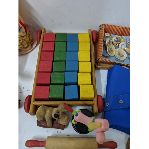 10 - Mixed toys to include some soft examples to include a skipping rope, building blocks, a tiny tears d... 