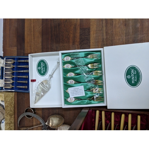 3 - Silver plate and EPNS items to include cake forks, cased set of spoons, assorted cutlery and other i... 