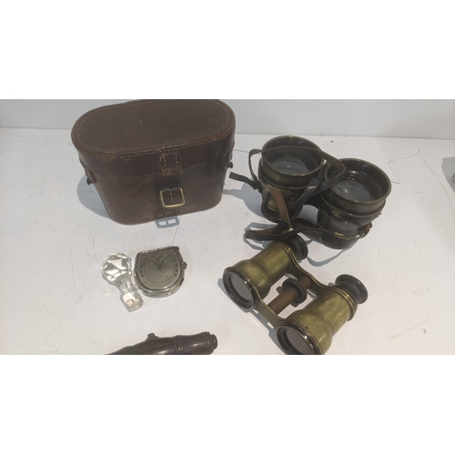 53 - Collectables to include a silver plated vesta case, a vintage corkscrew and other items Location: A3... 