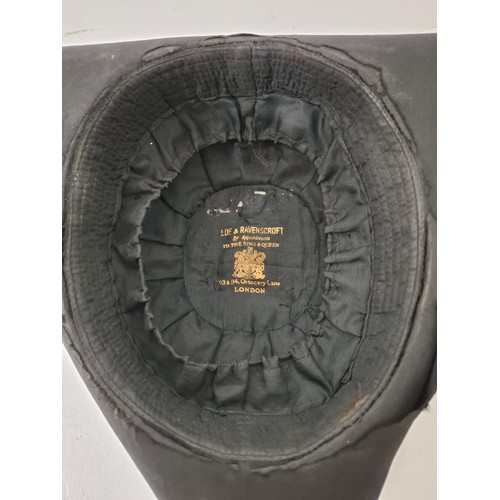 41 - A vintage Ede & Ravenscroft Judicial black Tricorn fabric hat A/F measures 13