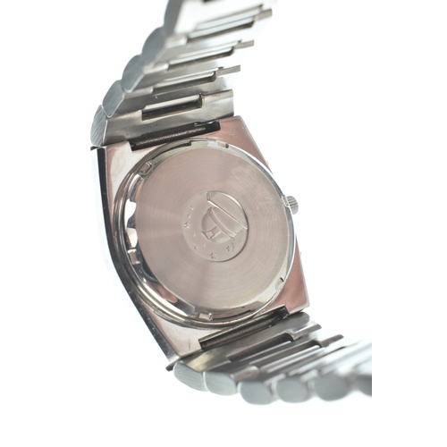 32 - A Omega Constellation Megaquartz 32 KHz, gents stainless steel wristwatch, circa 1970s, the silvered... 