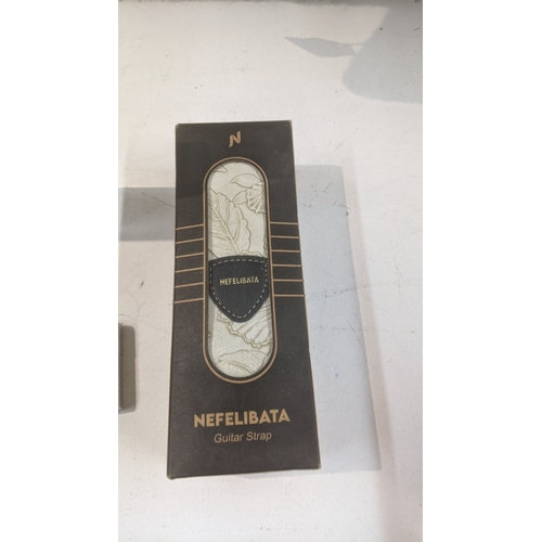 37 - Collectables to include a novelty large Coney silver plated cigarette lighter, a boxed Nefelibata gu... 