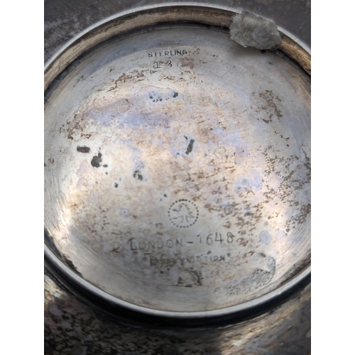 39 - A sterling silver dish in circular form and flared rim, 13cm diameter, weight 102.7g
Location:P7
If ... 