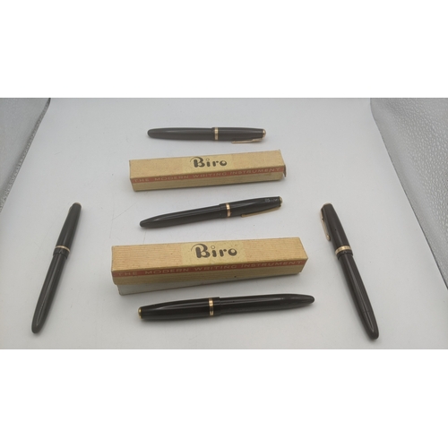 45 - Vintage pens to include a pair of boxed Biro's, a Parker Slimfold with 14ct gold nib and two Parker ... 
