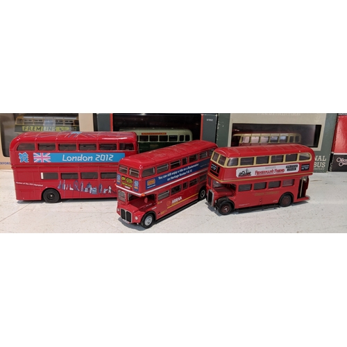 57 - Model buses to include The Original Omnibus Company Oxford Omnibus and three loose buses Location: 6... 