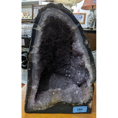Lot 284       