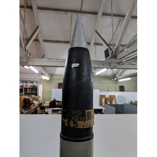 213 - A 100mm insert drill round for a Soviet Era Tank possibly a T-54 or T-55 bearing UOF-412 100-4 4 GYA... 